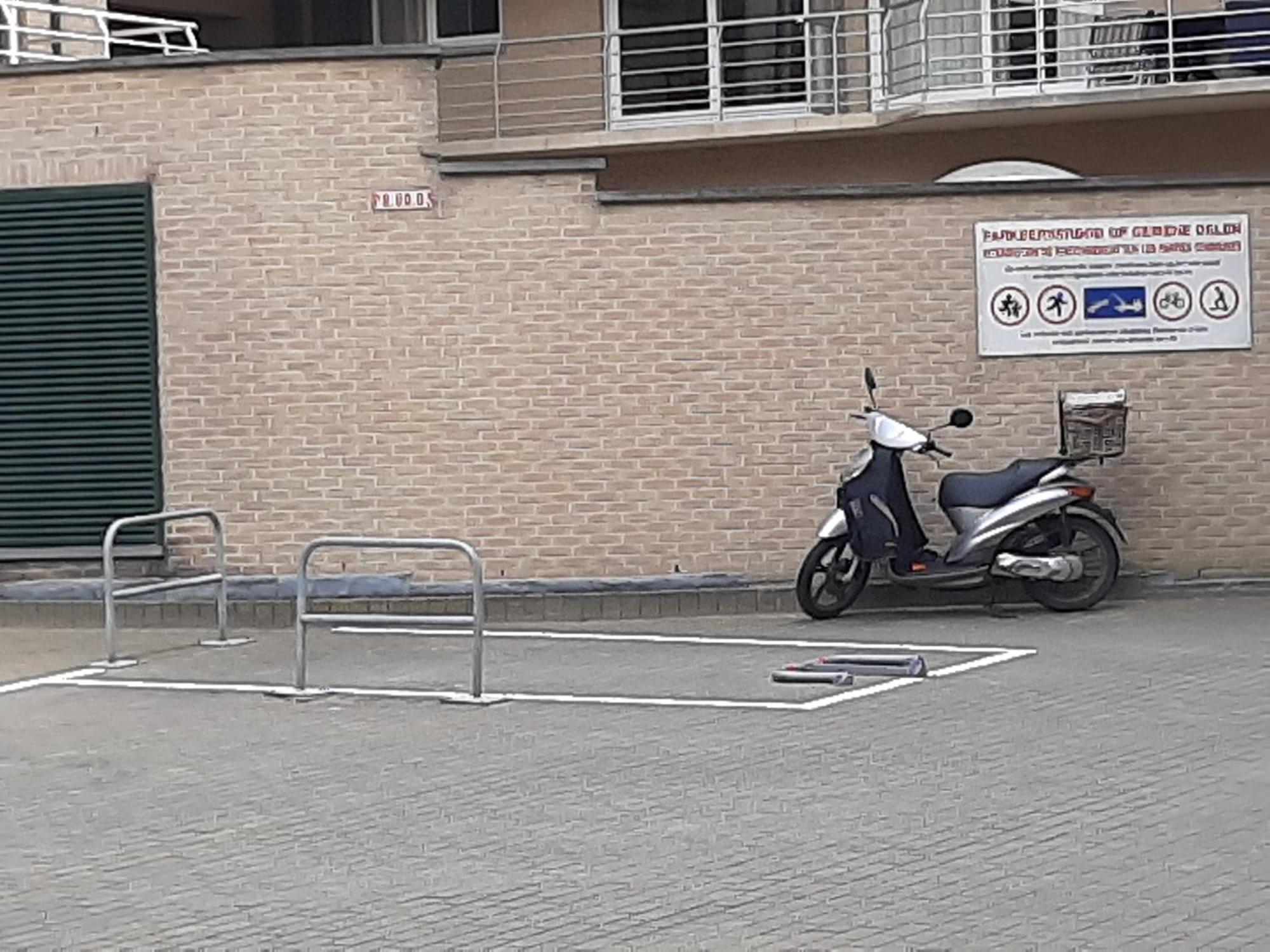 Leonie Met Parking * Nieuwpoort